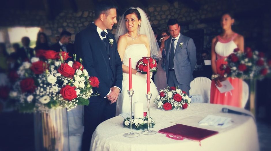 Red Naomi wedding with Ivana Spinelli