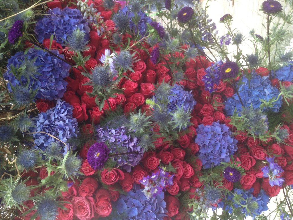 LUCINDA SPEAKS ABOUT THE LOTTUM ROZENFESTIVAL, RED NAOMI AND HER LOVE FOR FLORAL ART 1