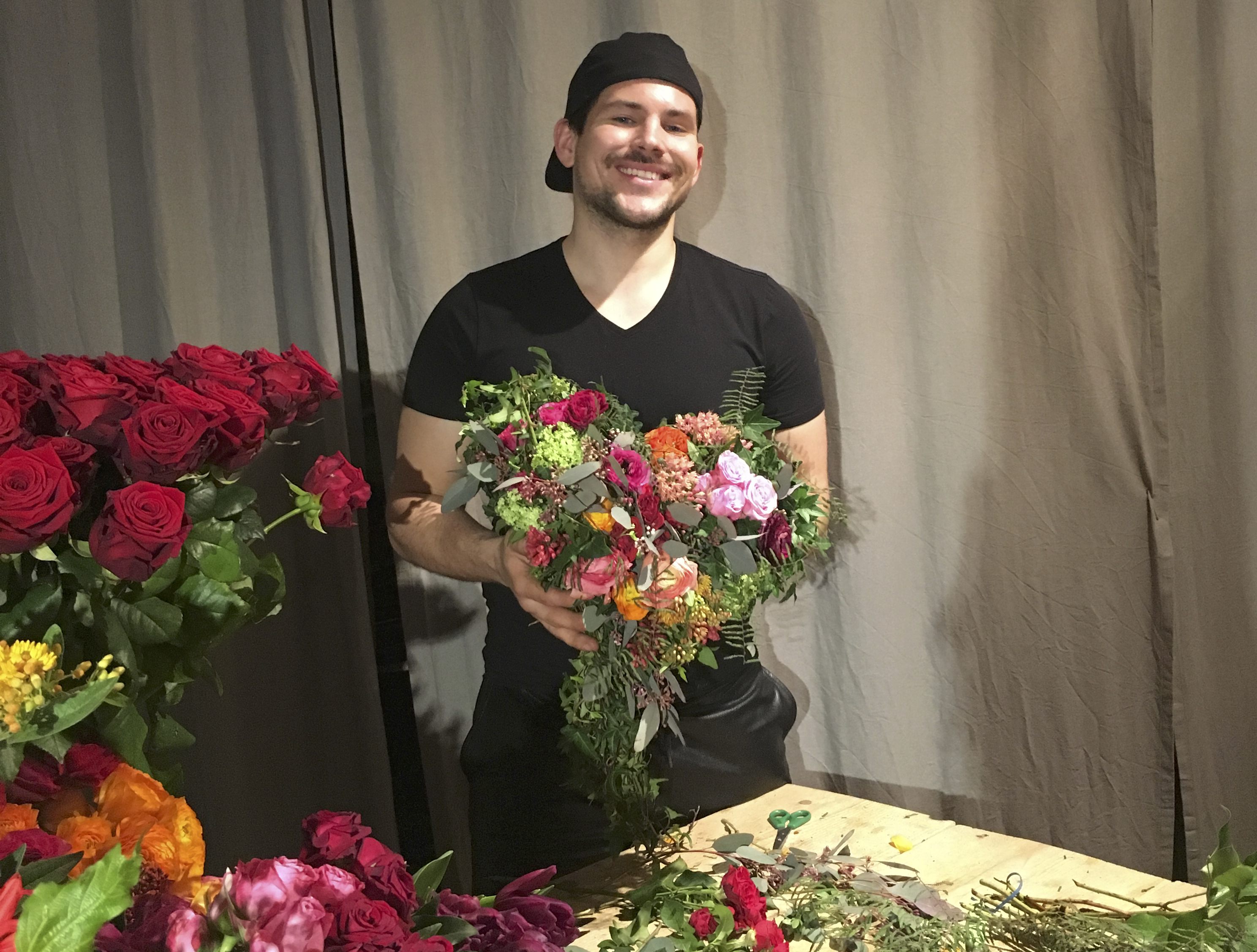 Valentine inspiration by Timo Bolte with Porta Nova Red Naomi SUPRA roses