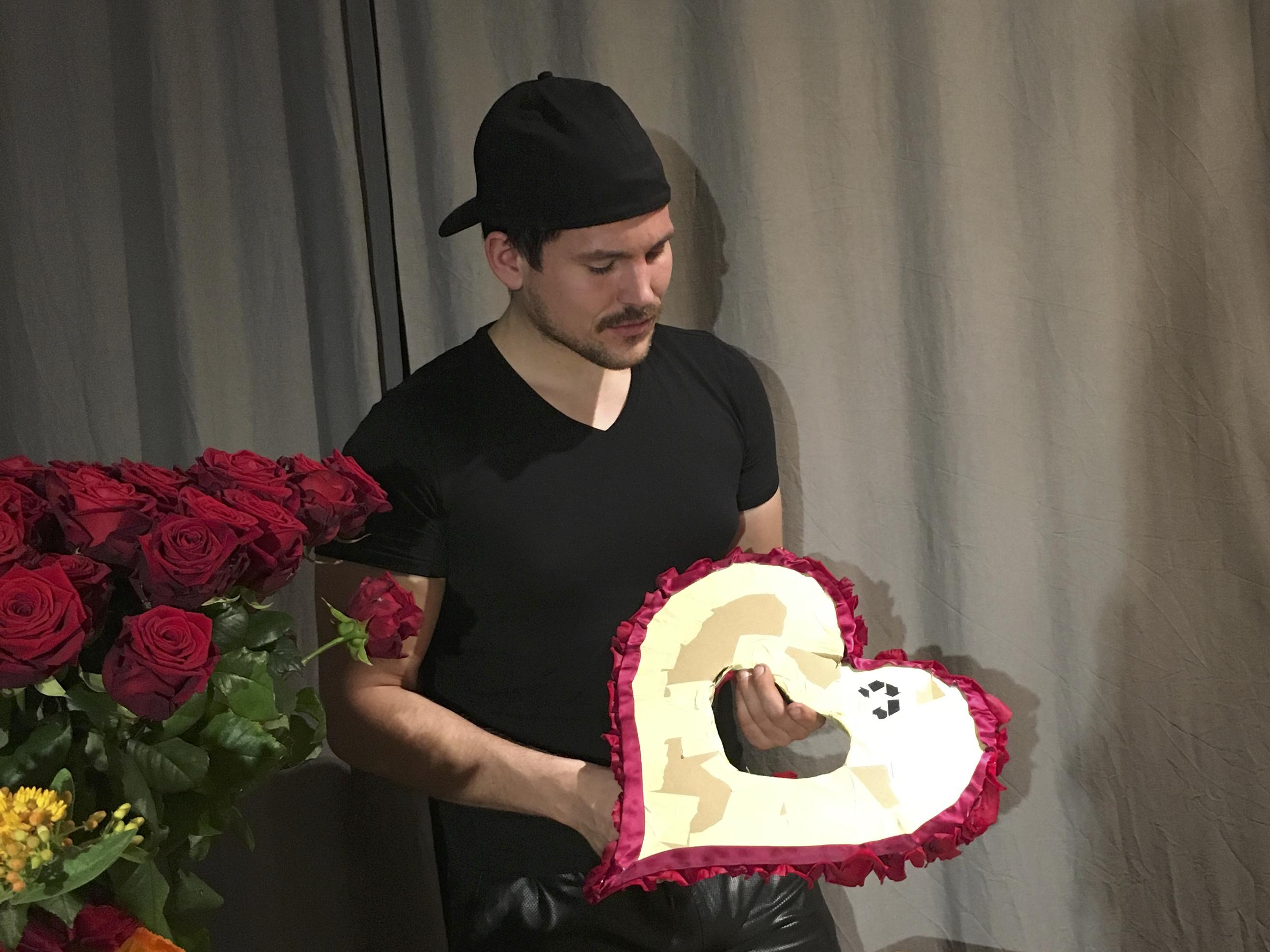 valentine's day porta nova red naomi design with timo bolte