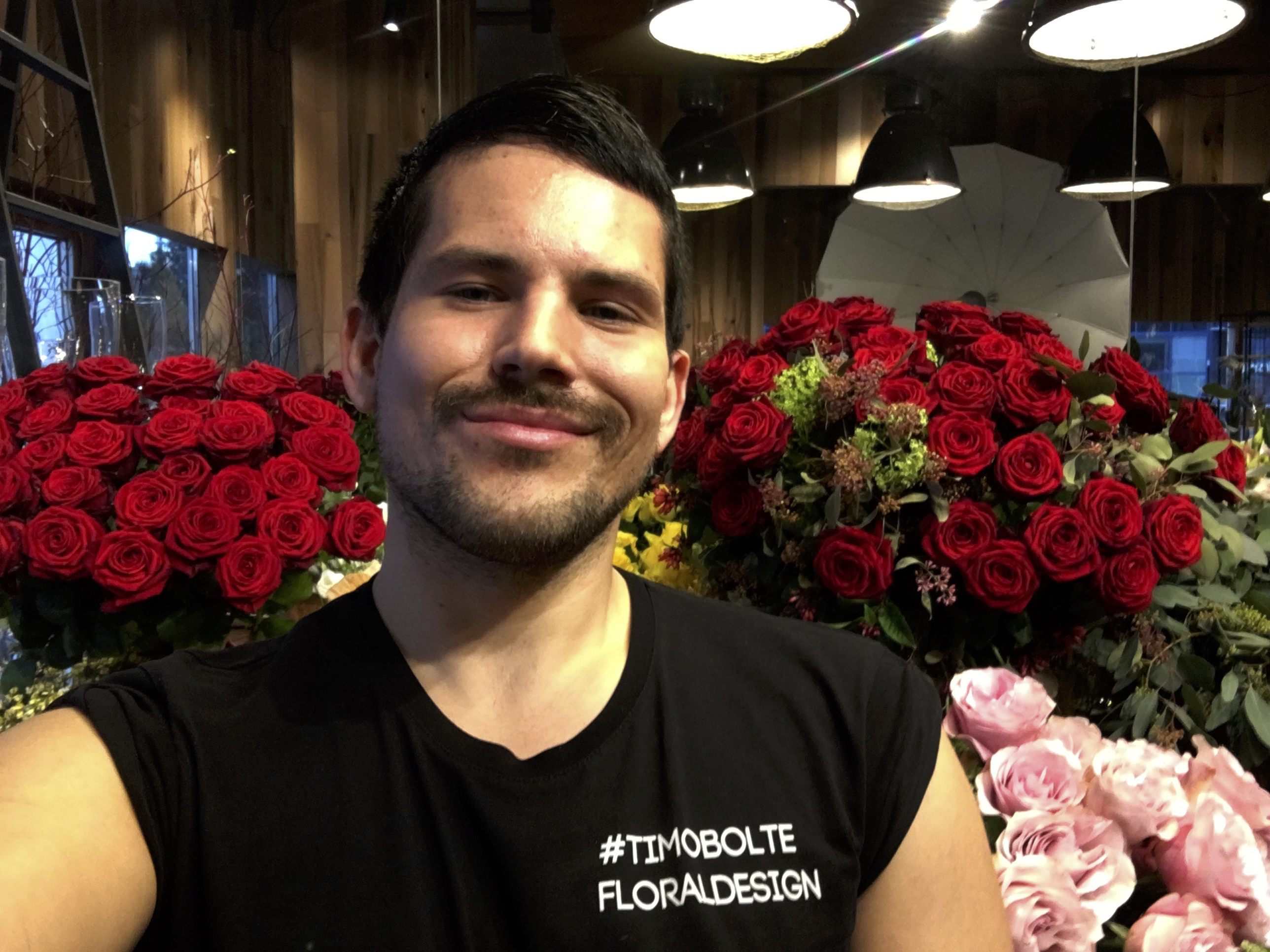 Valentine inspiration by Timo Bolte with Porta Nova Red Naomi SUPRA roses