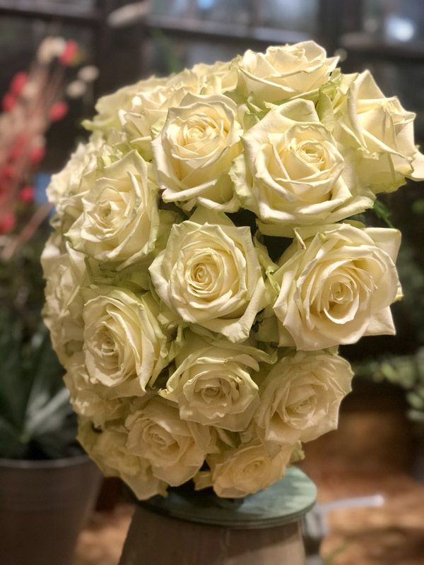 Stunning Porta Nova White Naomi Bouquets by Nadine Siegert