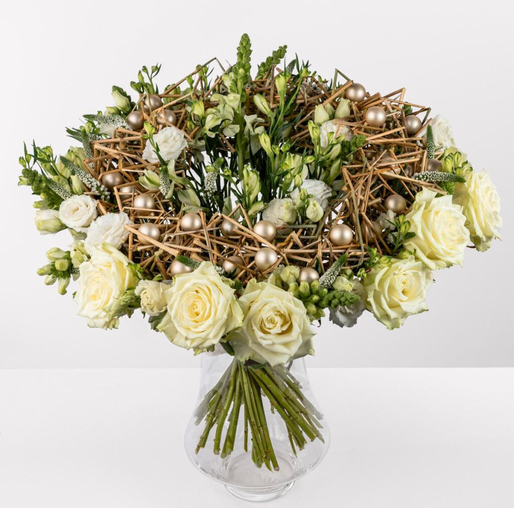 Aire Reenumägi white naomi porta nova floral fundamental